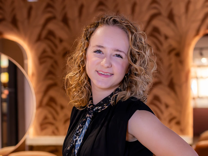 Charlotte van Hairworx